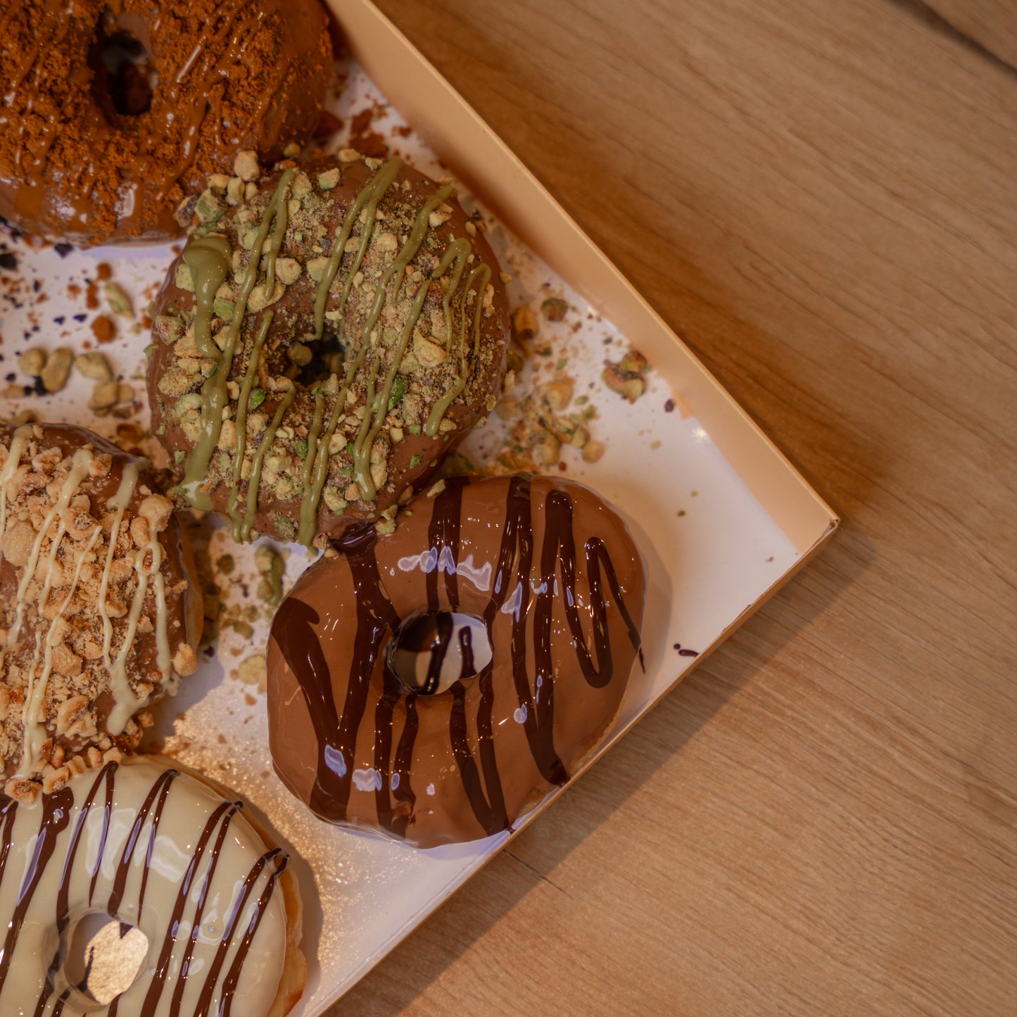 Donuts box